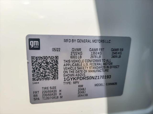 Photo of 2022 Crystal White Tricoat Cadillac XT6