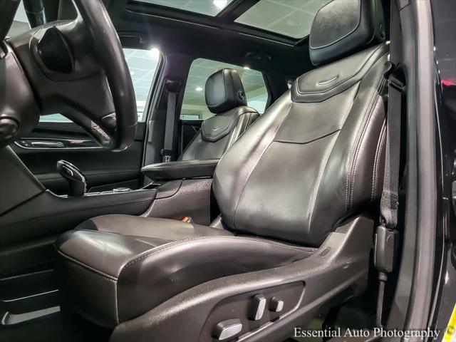 Photo of 2022 Stellar Black Metallic Cadillac XT5