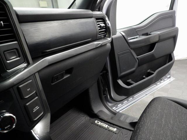 Photo of 2021 Iconic Silver Metallic Ford F-150