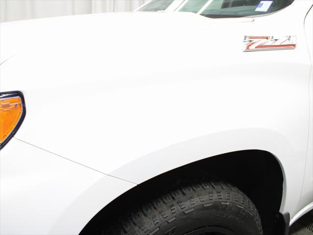 Photo of 2023 Summit White Chevrolet Silverado 1500