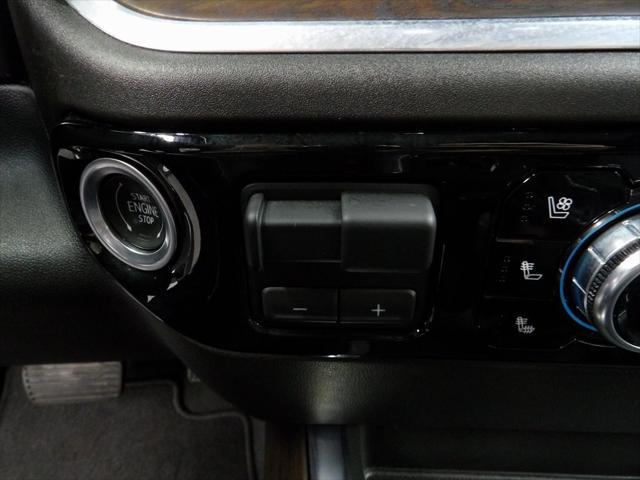Photo of 2022 Onyx Black GMC Sierra 1500