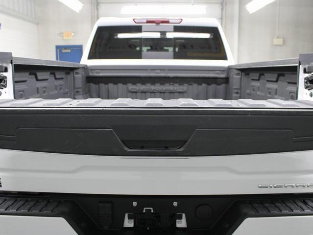Photo of 2024 Summit White GMC Sierra 2500