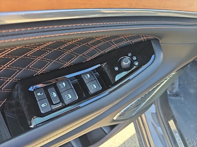 Photo of 2023 Baltic Gray Metallic Clearcoat Jeep Grand Cherokee L