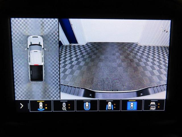 Photo of 2022 Iridescent Pearl Tricoat Chevrolet Silverado 3500