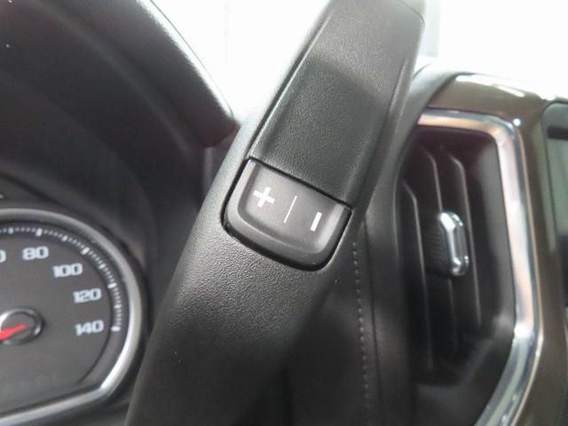 Photo of 2022 Iridescent Pearl Tricoat Chevrolet Silverado 3500