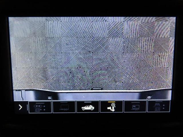 Photo of 2022 Iridescent Pearl Tricoat Chevrolet Silverado 3500