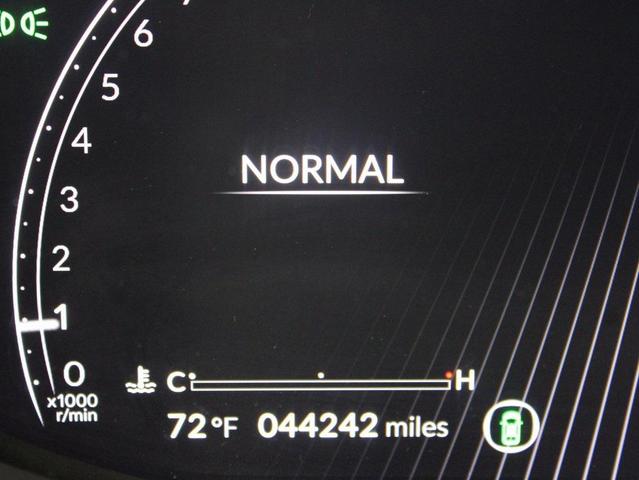 Photo of 2023 Majestic Black Pearl Acura MDX