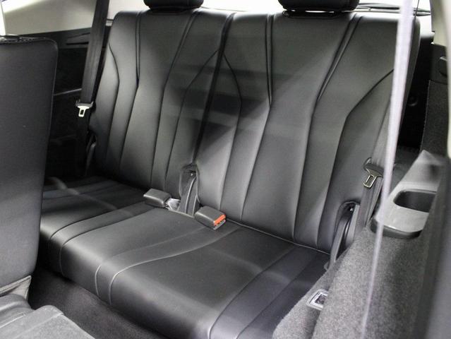 Photo of 2023 Majestic Black Pearl Acura MDX