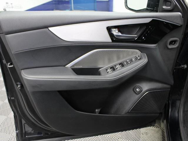 Photo of 2023 Majestic Black Pearl Acura MDX