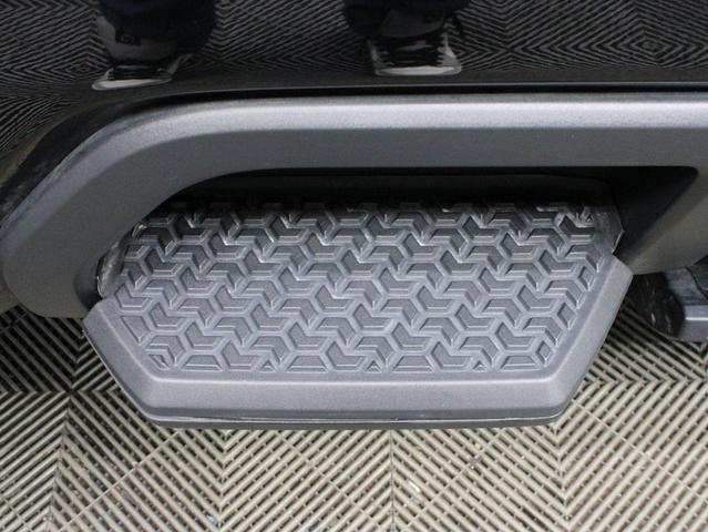 Photo of 2025 Onyx Black GMC Sierra 2500