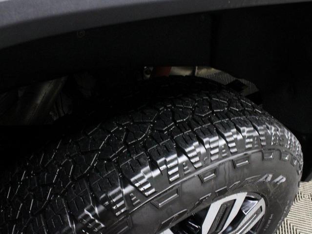 Photo of 2025 Onyx Black GMC Sierra 2500