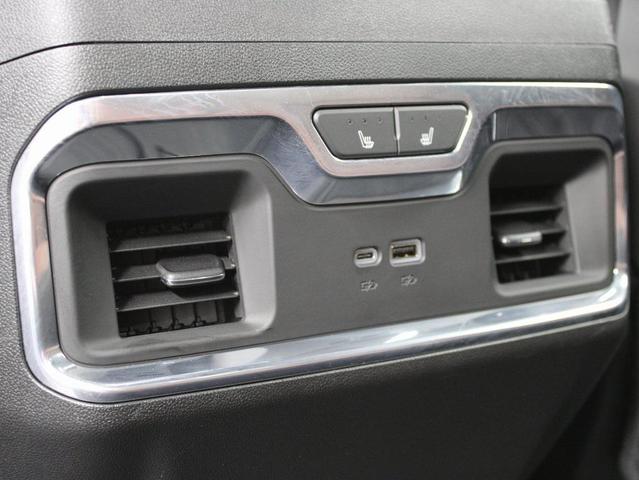 Photo of 2025 Onyx Black GMC Sierra 2500