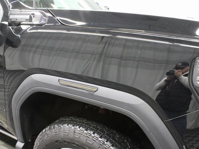 Photo of 2025 Onyx Black GMC Sierra 2500
