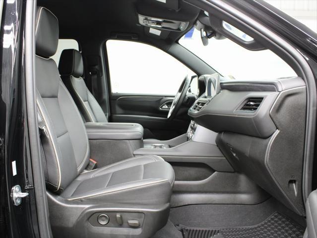 Photo of 2024 Onyx Black GMC Yukon XL