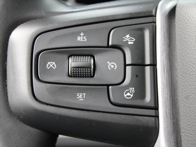 Photo of 2024 Onyx Black GMC Yukon XL