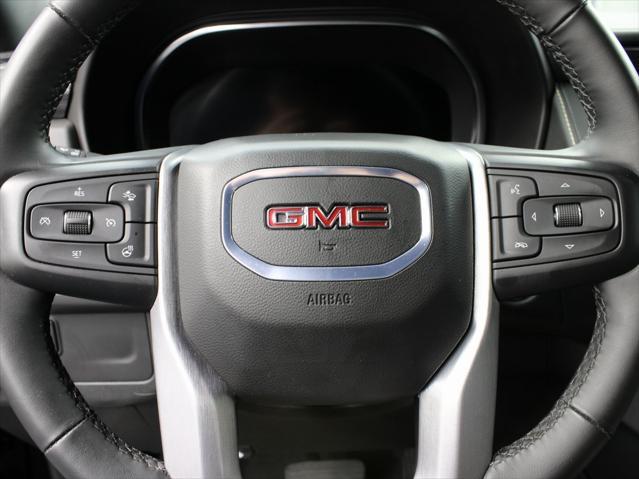 Photo of 2024 Onyx Black GMC Yukon XL
