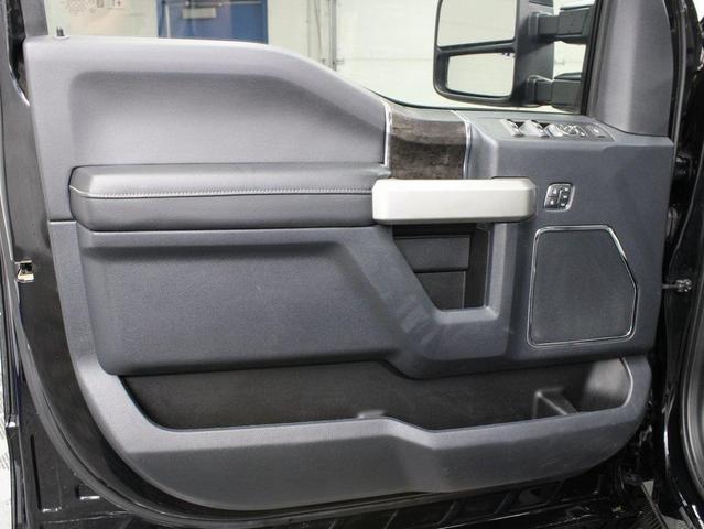 Photo of 2022 Agate Black Metallic Ford F-250