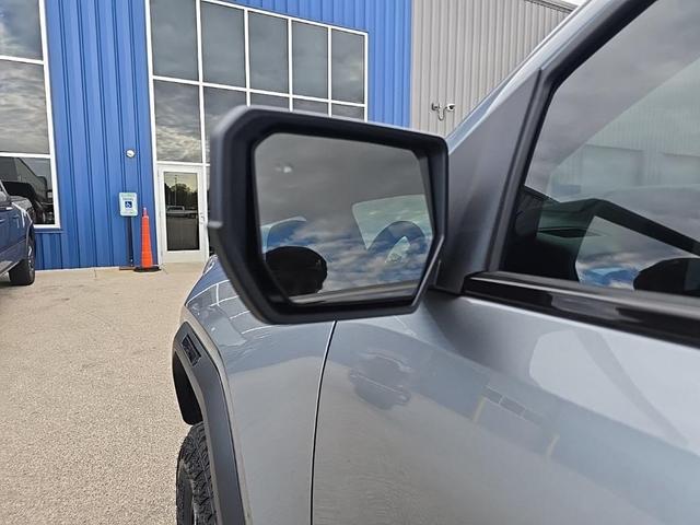 Photo of 2025 Sterling Metallic GMC Canyon
