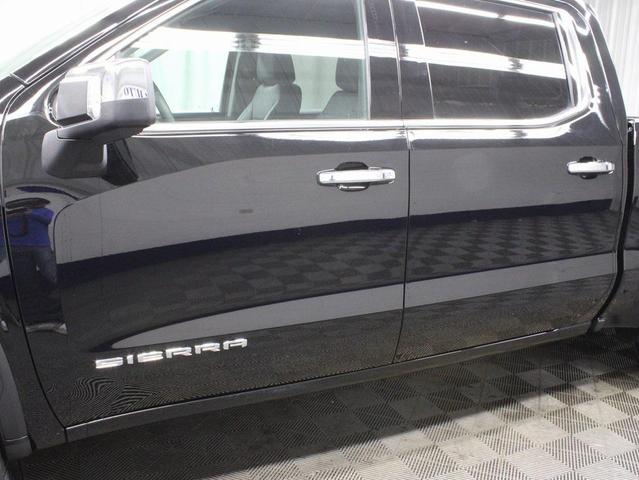 Photo of 2024 Onyx Black GMC Sierra 1500