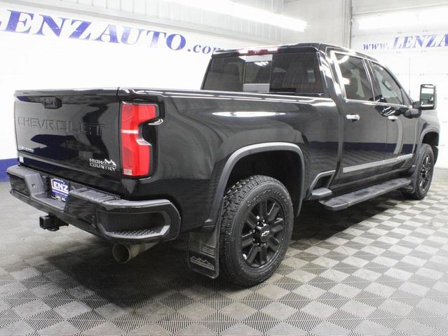 Photo of 2024 Black Chevrolet Silverado 2500