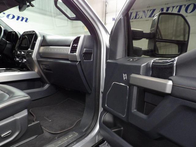 Photo of 2022 Iconic Silver Metallic Ford F-250