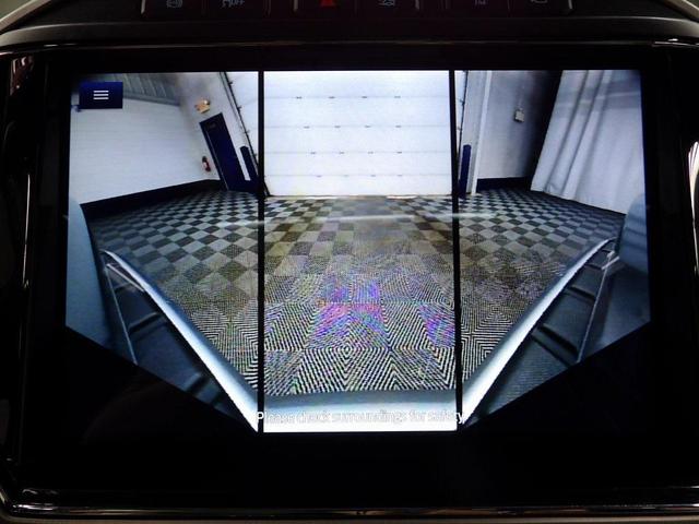 Photo of 2022 Iconic Silver Metallic Ford F-250