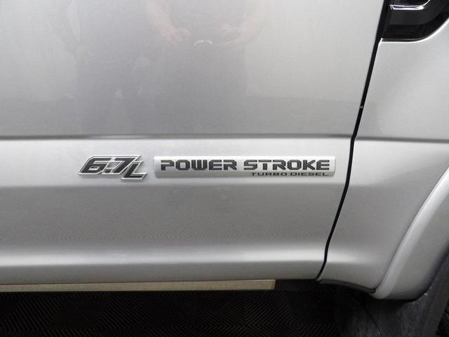 Photo of 2022 Iconic Silver Metallic Ford F-250