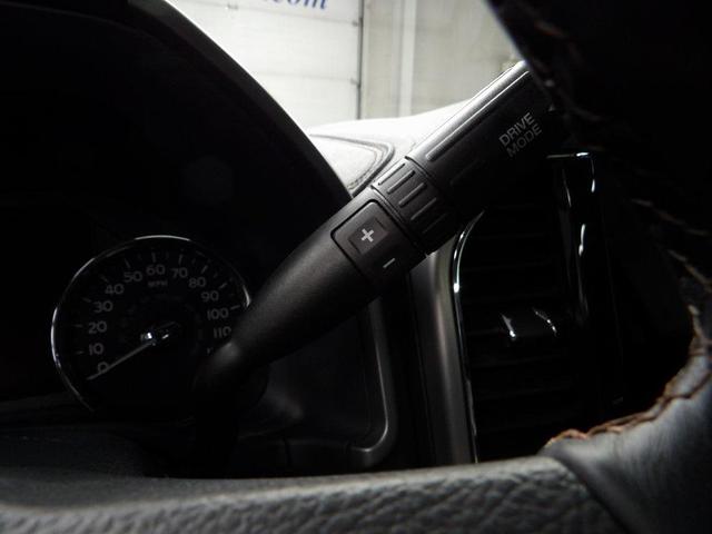 Photo of 2022 Iconic Silver Metallic Ford F-250