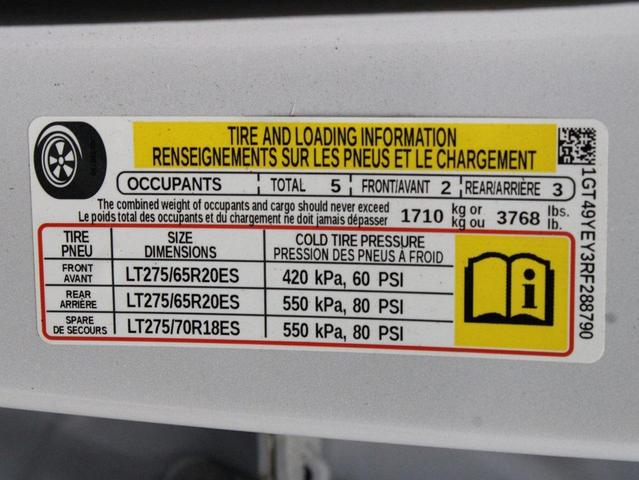 Photo of 2024 White Frost Tricoat GMC Sierra 3500