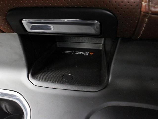Photo of 2024 White Frost Tricoat GMC Sierra 3500