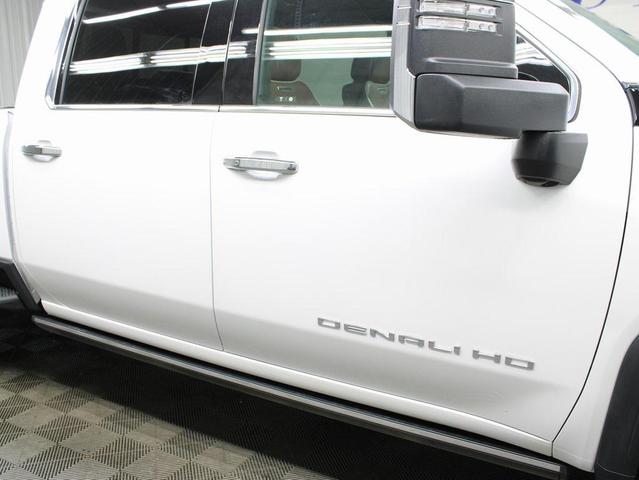 Photo of 2024 White Frost Tricoat GMC Sierra 3500