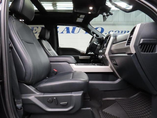 Photo of 2022 Agate Black Metallic Ford F-250