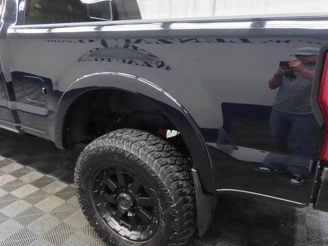 Photo of 2022 Agate Black Metallic Ford F-250