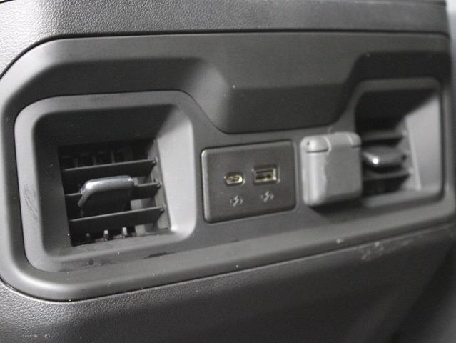 Photo of 2022 Black Chevrolet Silverado 1500