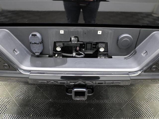 Photo of 2022 Black Chevrolet Silverado 1500