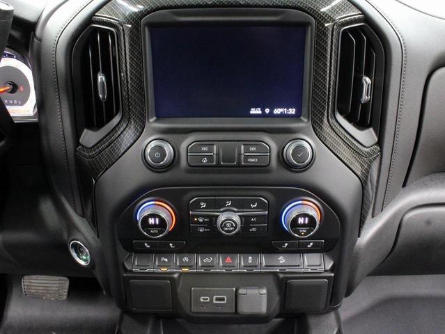 Photo of 2022 Black Chevrolet Silverado 1500