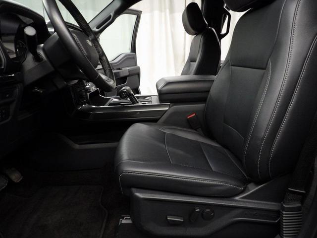 Photo of 2022 Agate Black Metallic Ford F-150