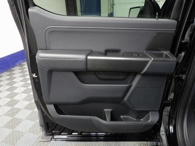 Photo of 2022 Agate Black Metallic Ford F-150