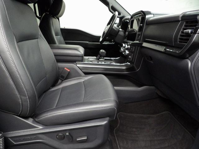 Photo of 2022 Agate Black Metallic Ford F-150
