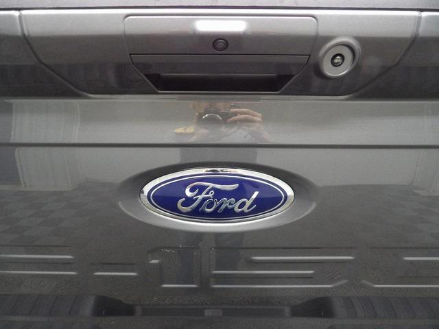 Photo of 2022 Carbonized Gray Metallic Ford F-150