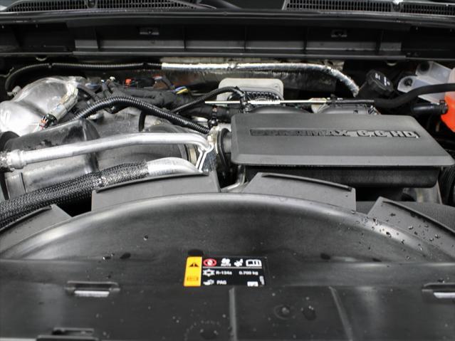 Photo of 2025 Onyx Black GMC Sierra 2500