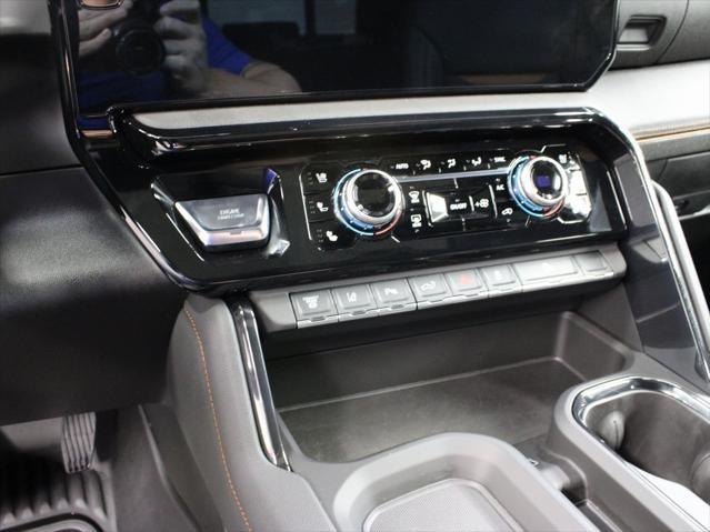 Photo of 2025 Onyx Black GMC Sierra 2500