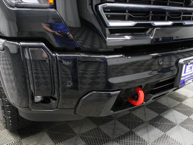 Photo of 2025 Onyx Black GMC Sierra 2500