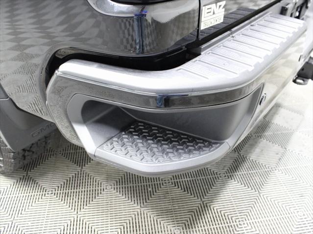 Photo of 2025 Onyx Black GMC Sierra 2500