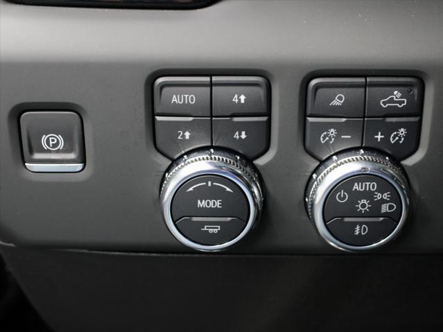 Photo of 2025 Onyx Black GMC Sierra 2500