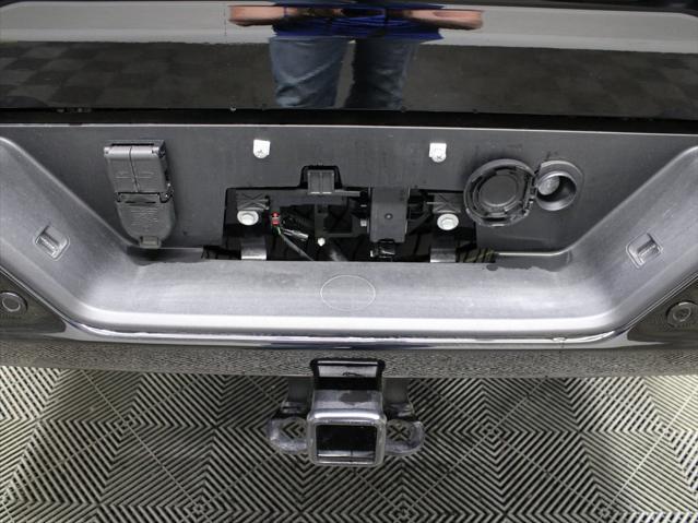 Photo of 2025 Onyx Black GMC Sierra 2500