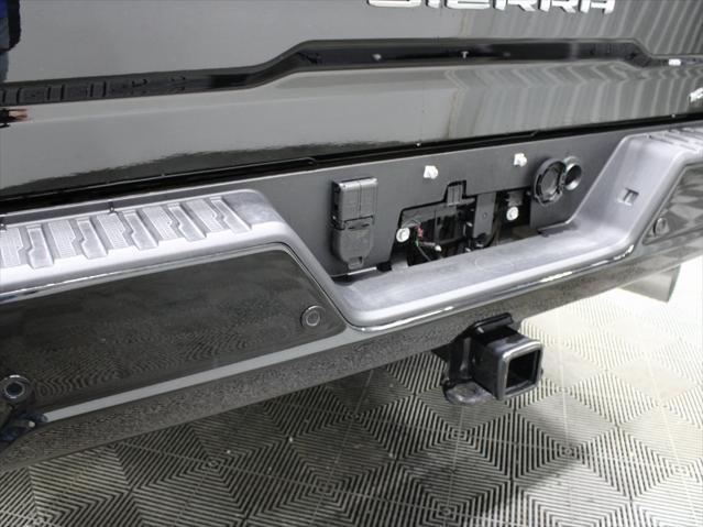 Photo of 2025 Onyx Black GMC Sierra 2500