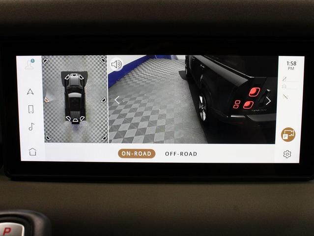 Photo of 2020 Pangea Green Metallic Land Rover Defender