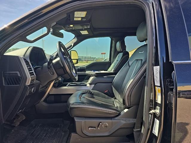 Photo of 2020 Agate Black Metallic Ford F-250