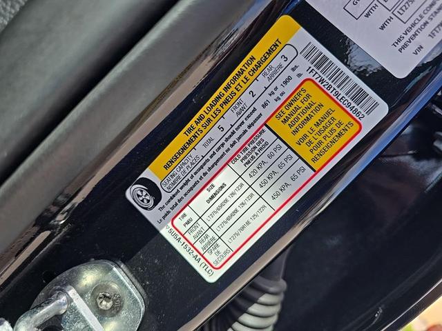 Photo of 2020 Agate Black Metallic Ford F-250